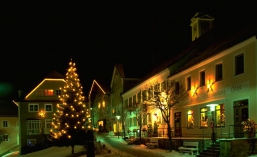 Alte Hofmark im Advent